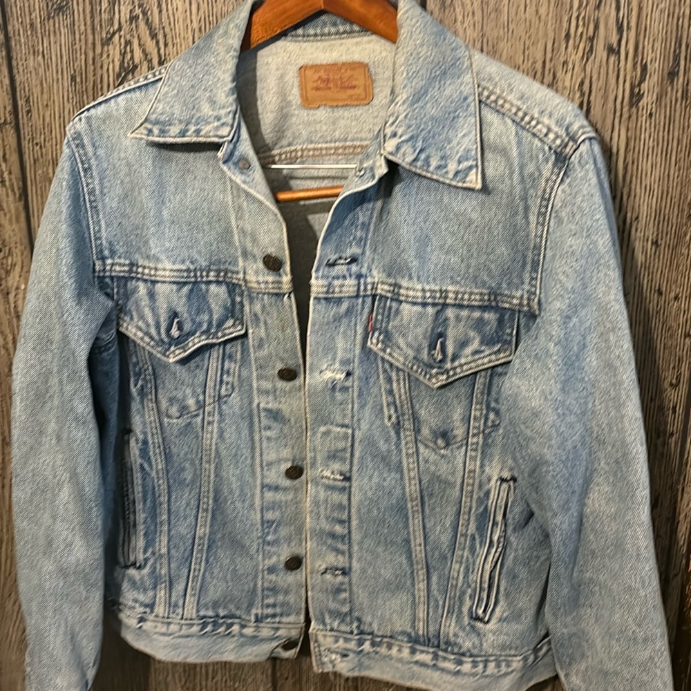 Vintage Levi’s 428 true Trucker coat!